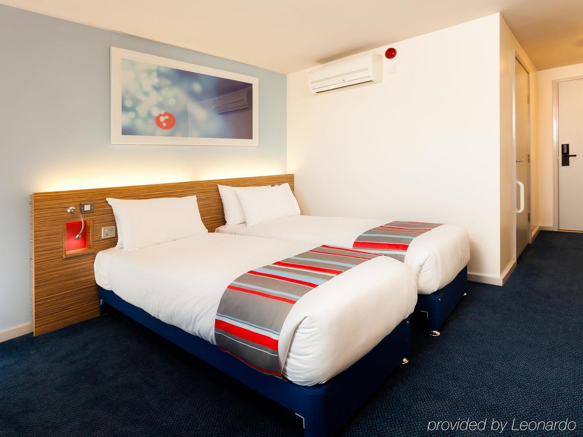 Travelodge Brighton Seafront Exterior photo